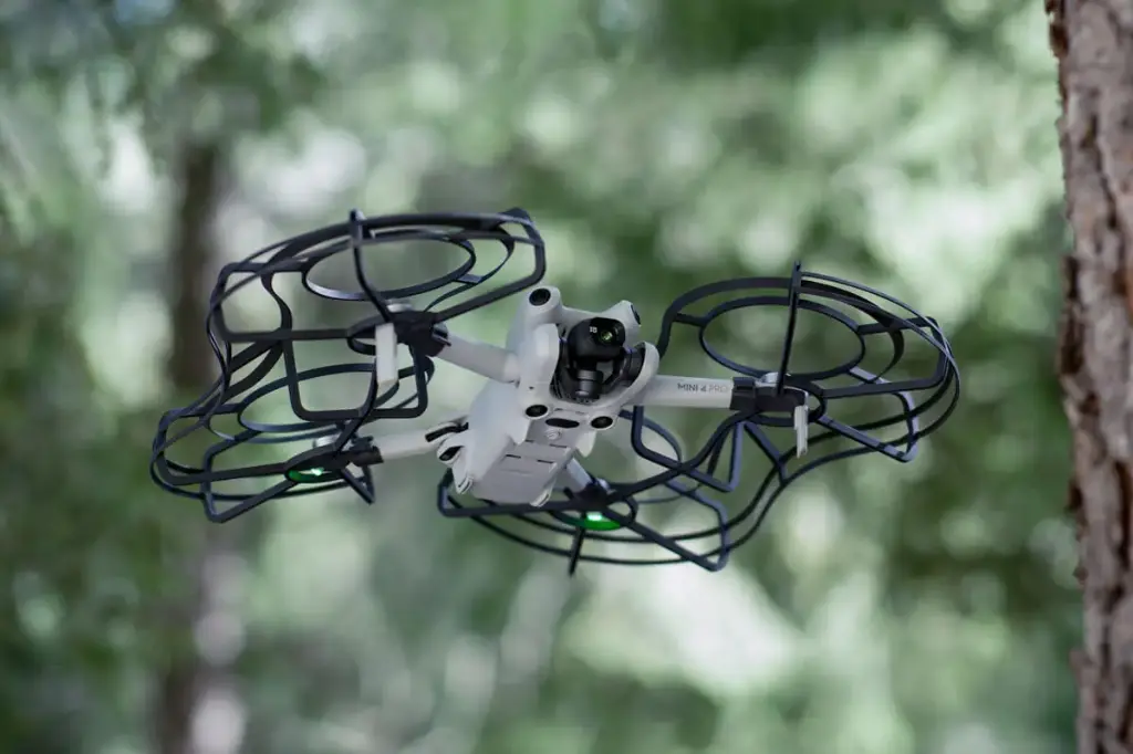 DJI Mini 4 Pro 360° Propeller Guard DJI-MVM404 — photo 1