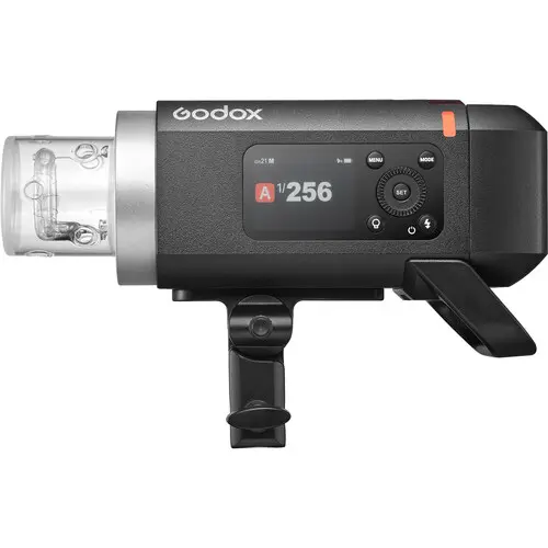 Godox AD200 Pro II/AD300 Pro II/AD400 Pro II/AD600 Pro II/AD800 Pro All-in-One Outdoor — photo 1