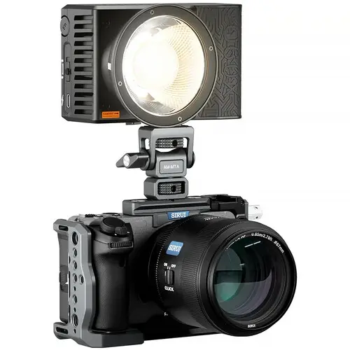 Sirui C60X 60w Handheld Pocket LED Light — photo 3