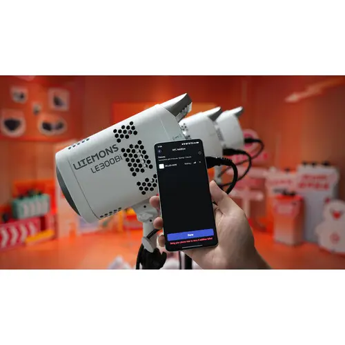 Godox Litemons LE300Bi COB Bi-Color LED Monolight — photo 1
