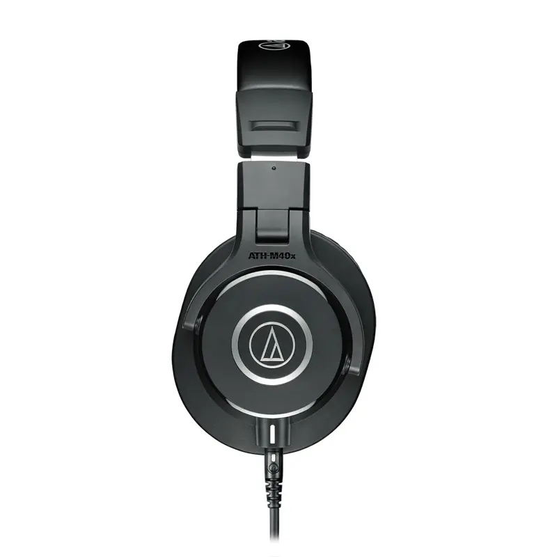 Audio Technica ATH-M40x Professional Monitor Headphones — photo 2