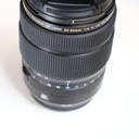 عدسة FUJIFILM GF 32-64mm f/4 R LM WR من الجانب
