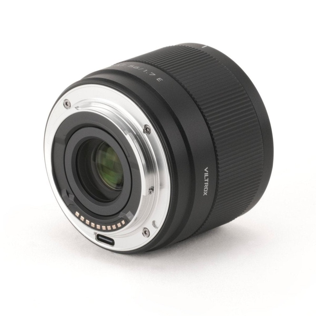 Viltrox AIR AF 56mm F1.7 E Auto Focus Prime Lens for Sony E- — 3