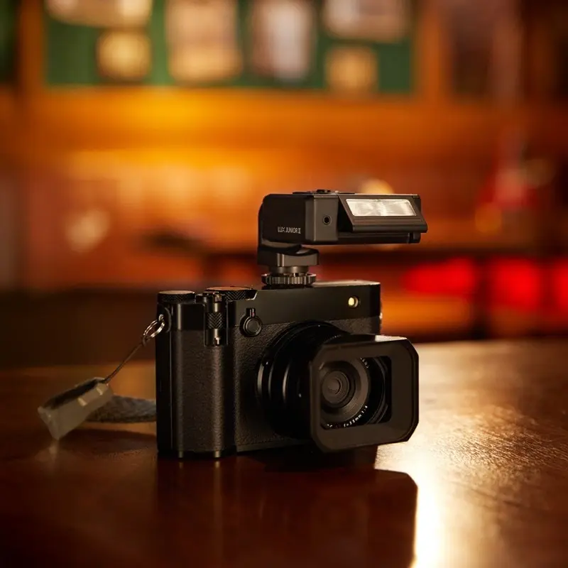 godox-lux-junior-ii-flash-retro-canon-nikon-fuji-olympus-vintage (1).webp