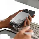 ecoflow-rapid-magnetic-powerbank-5000mah-silver-sfeer-02-20250211.webp