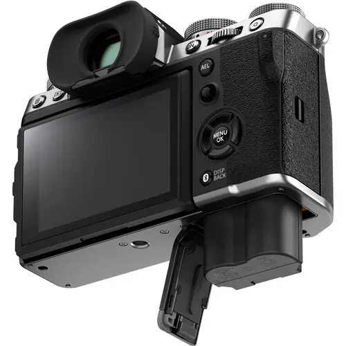 FUJIFILM X-T5 Mirrorless Camera Body Only 16782337 — photo 5