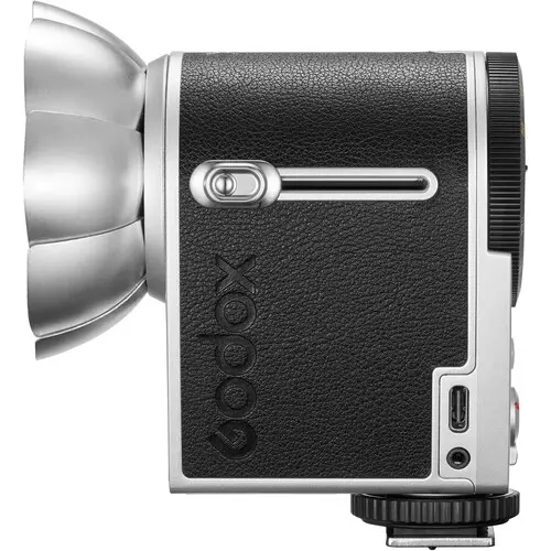 Godox LUX Cadet Retro Camera Flash — photo 2