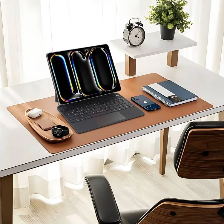 Levelo Aeroboard Saffiano Leather Wireless Keyboard for iPad Pro 13-Inch 2024 LVLABKP13BK — photo 3