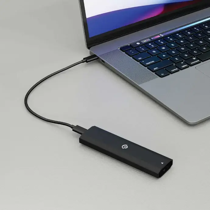 Powerology Hub & Ducks Dual Protocol Portable SSD Drive 256GB Black [PWSSD256BK].webp