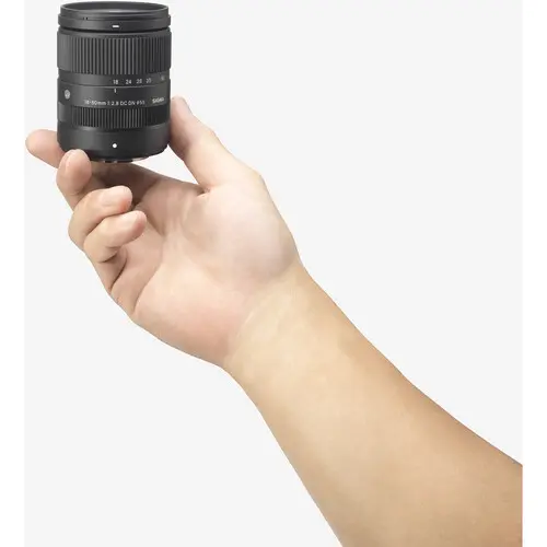 Sigma 18-50mm f/2.8 DC DN Contemporary Lens for FUJIFILM X — photo 4