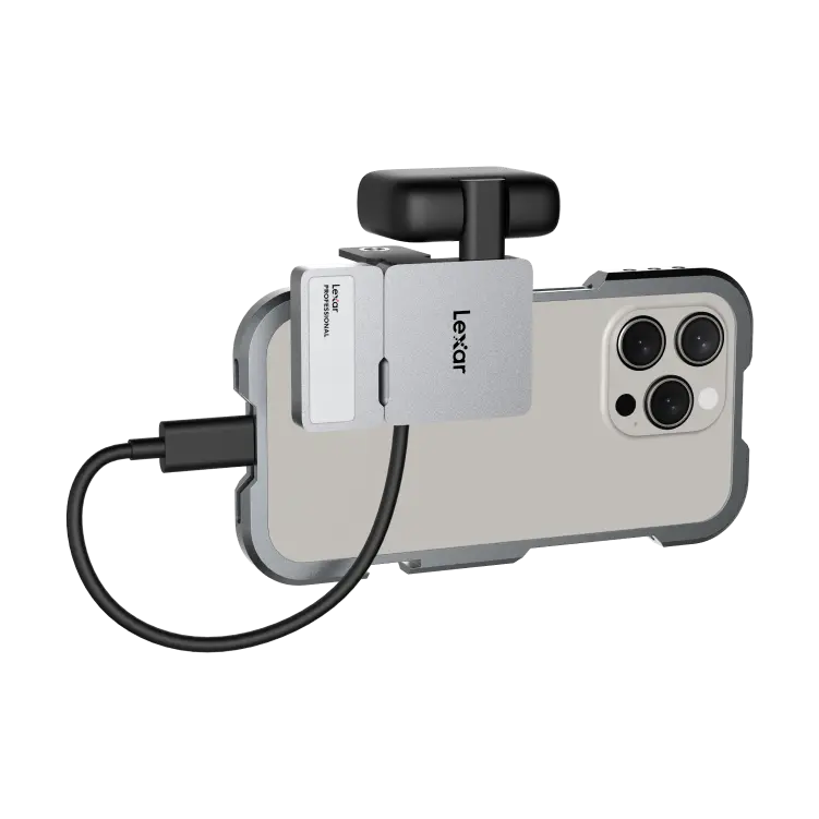 Professional_Go_Portable_SSD_wHub_Photo2.webp