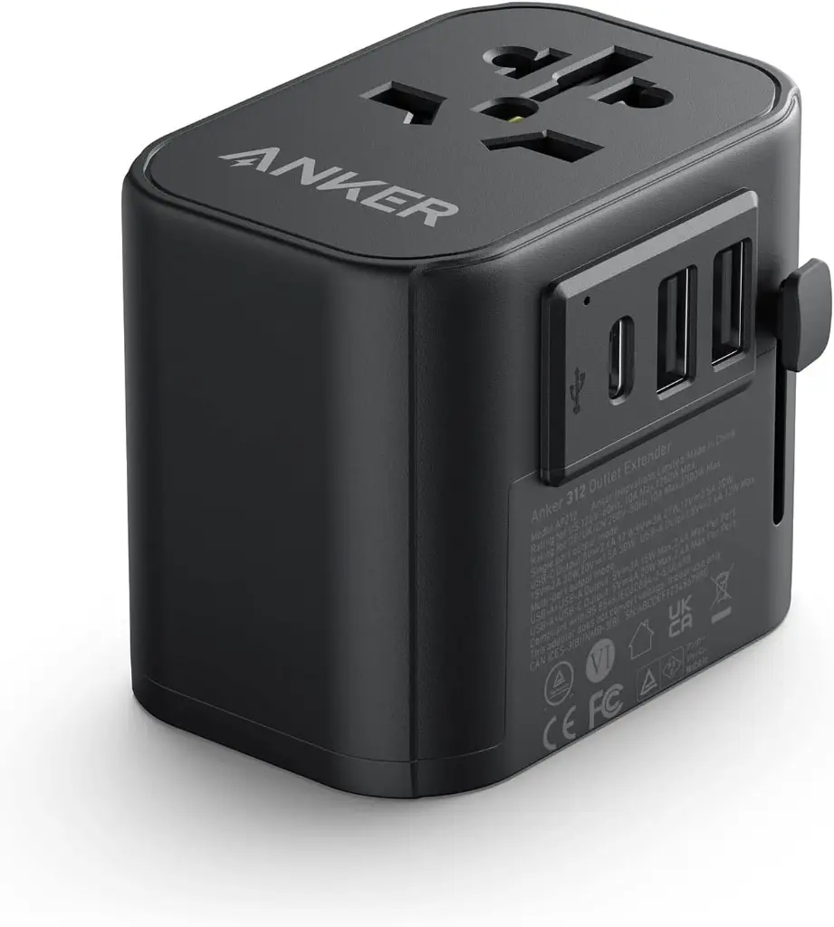 Anker 312 30w 2-USB & USB-C Port 4-Region Travel Adapter A9212K11 — photo 1