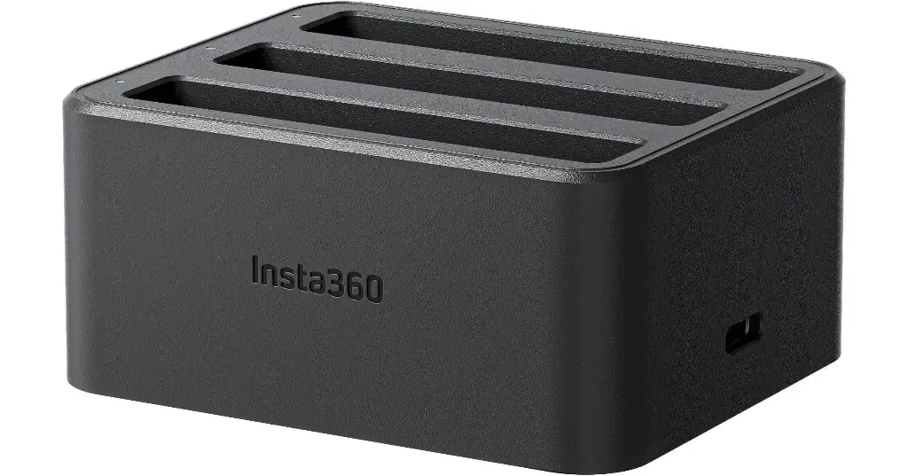 Insta360 Fast Charge Hub for X4 CINSBBMJ