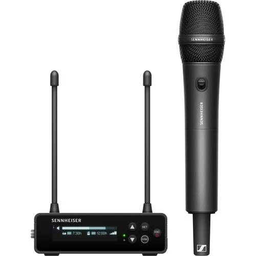 [4044155270471] Sennheiser Portable Digital UHF Wireless Microphone System with SKM-S Handheld Transmitter and MMD 835 Cardioid Dynamic Microphone Module (R1-6: 520 - 576 MHz) EW-DP 835 SET
